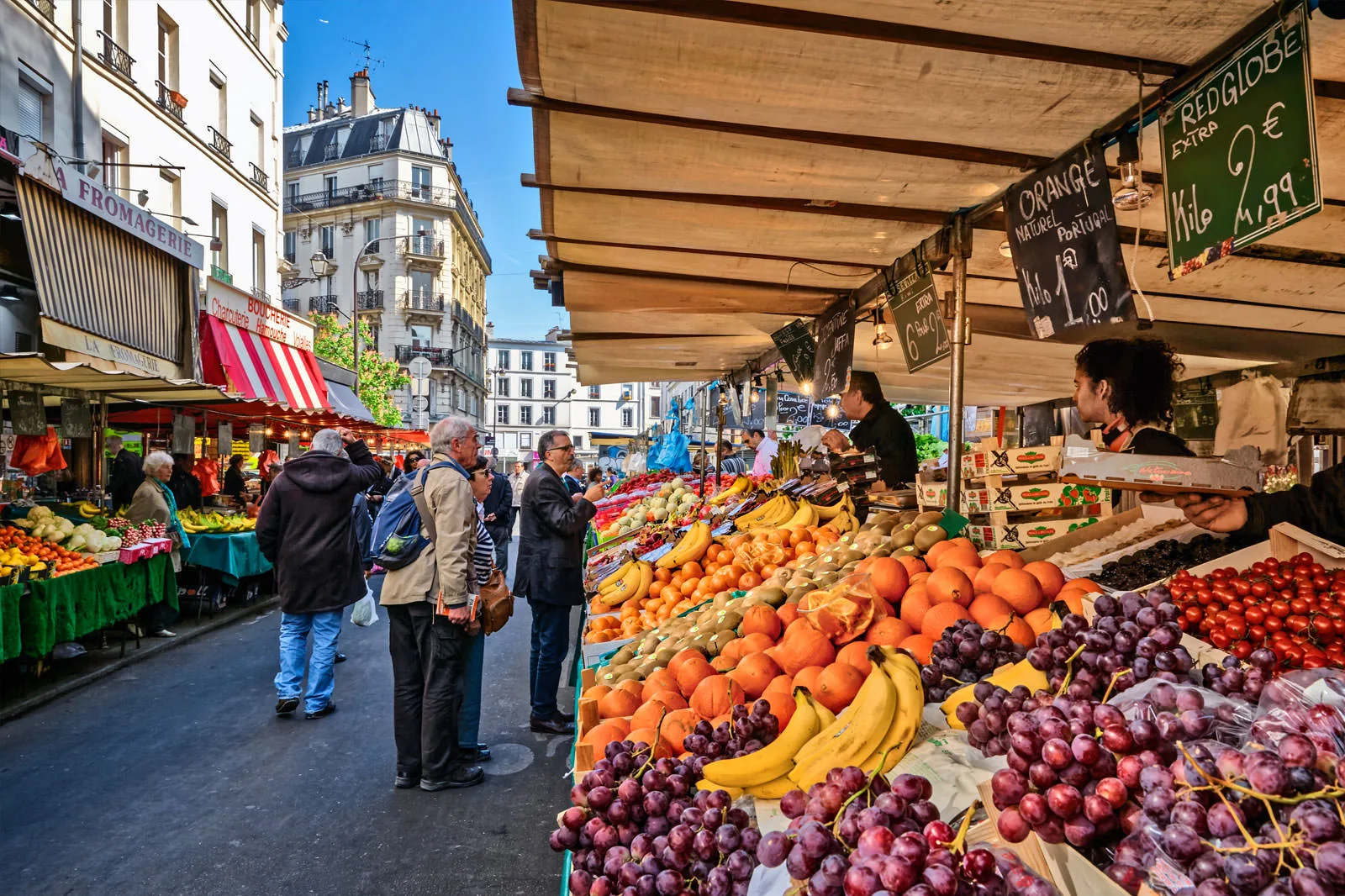 Discover the must-sees of Paris on foot