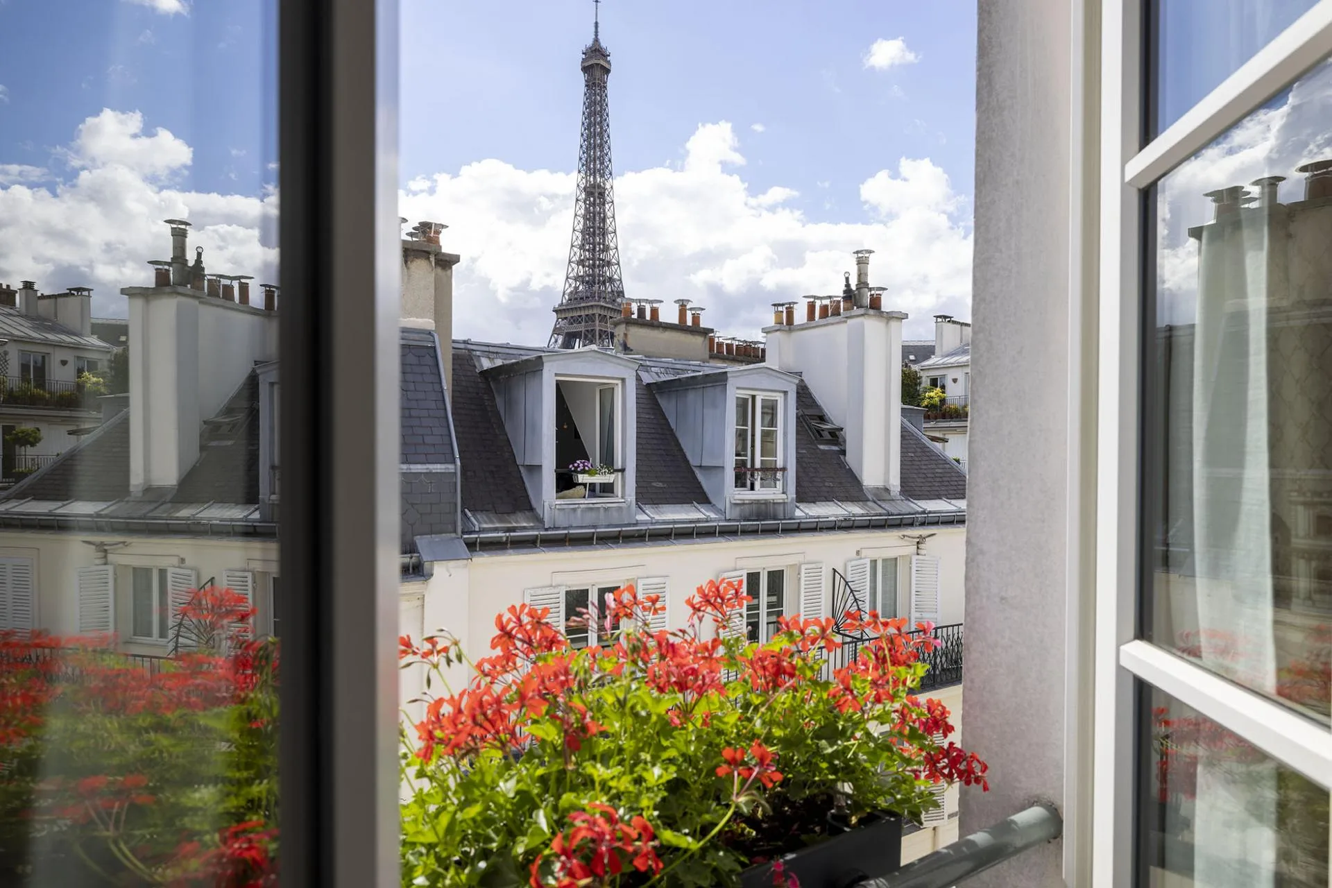 NOS MAISON PARISIENNES