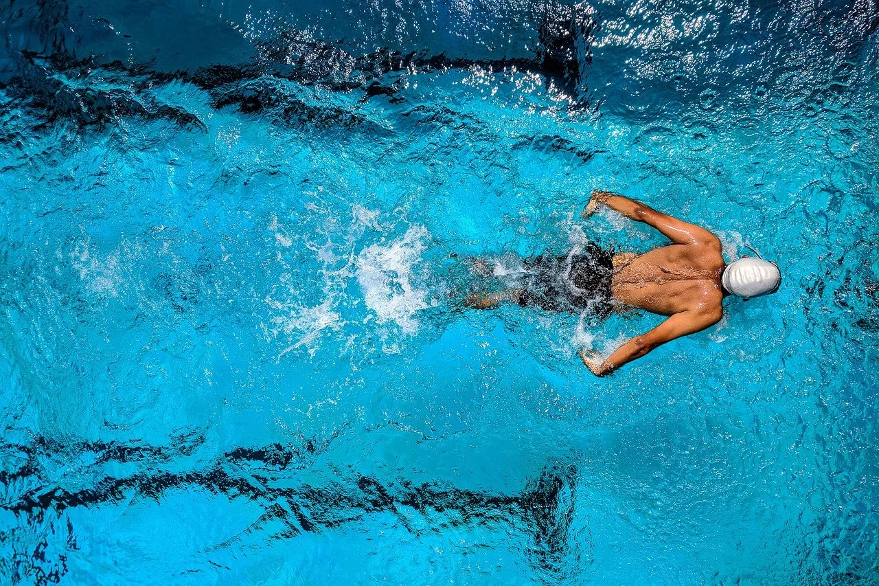 swimming-7004451_1280 Histoire des Jeux Olympiques