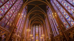 Private Combined Tour: Notre-Dame de Paris & Sainte-Chapelle